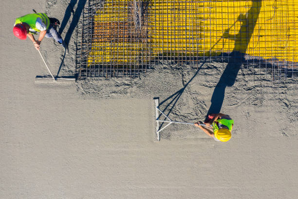 Best Concrete Pool Decks in , HI